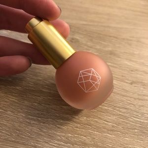 Em Cosmetics Serum Blush in Rose Milk